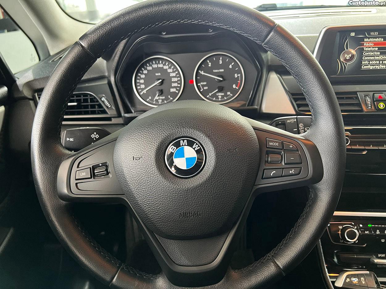 BMW 214 Active Tourer d Advantage — fotografia 14