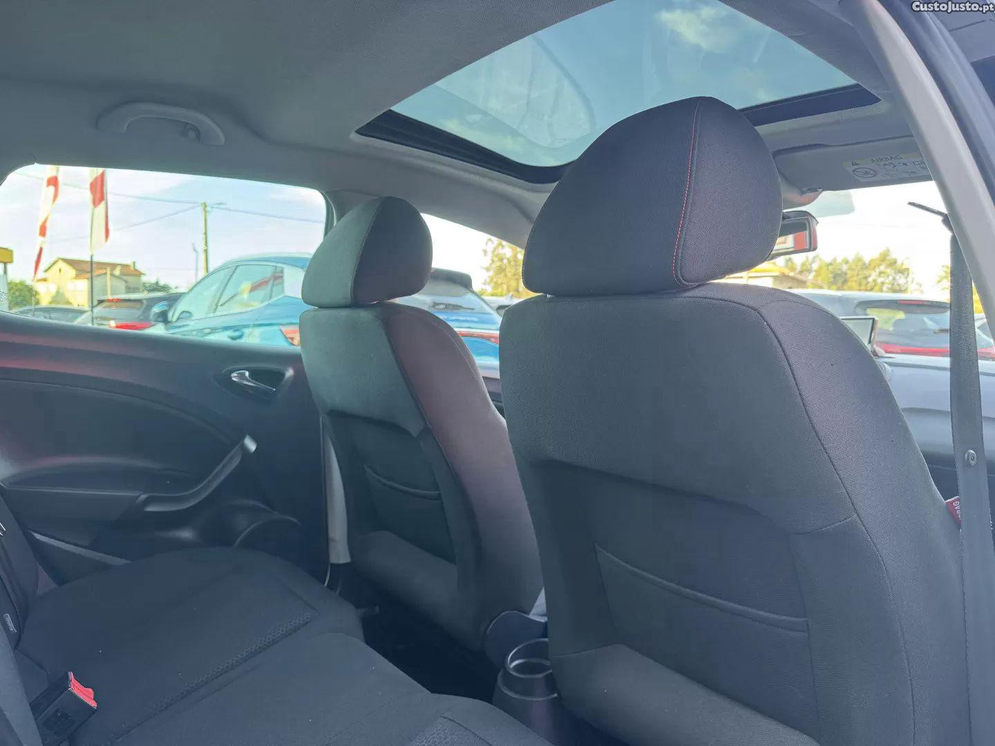 SEAT Ibiza 1.6 tdi fr — fotografia 15