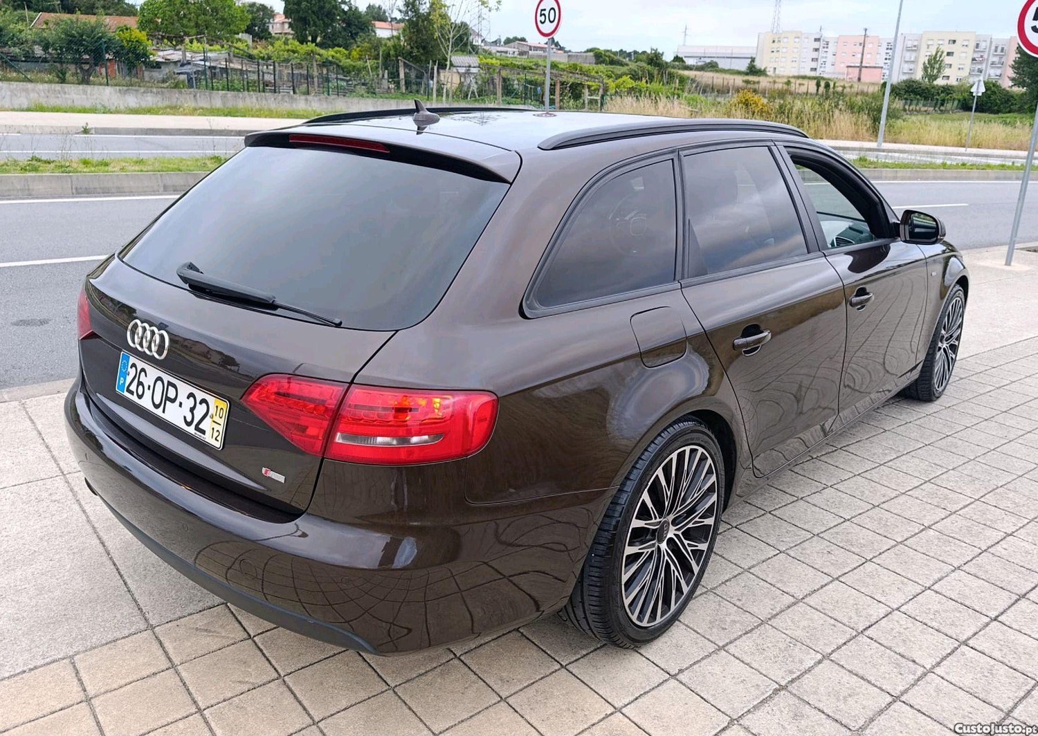 Audi A4 2.0 TDI 143cv S-Line — fotografia 10