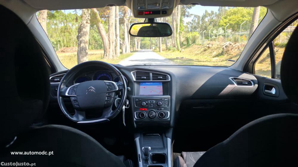 Citroën C4 1.6 HDi Exclusive — fotografia 6
