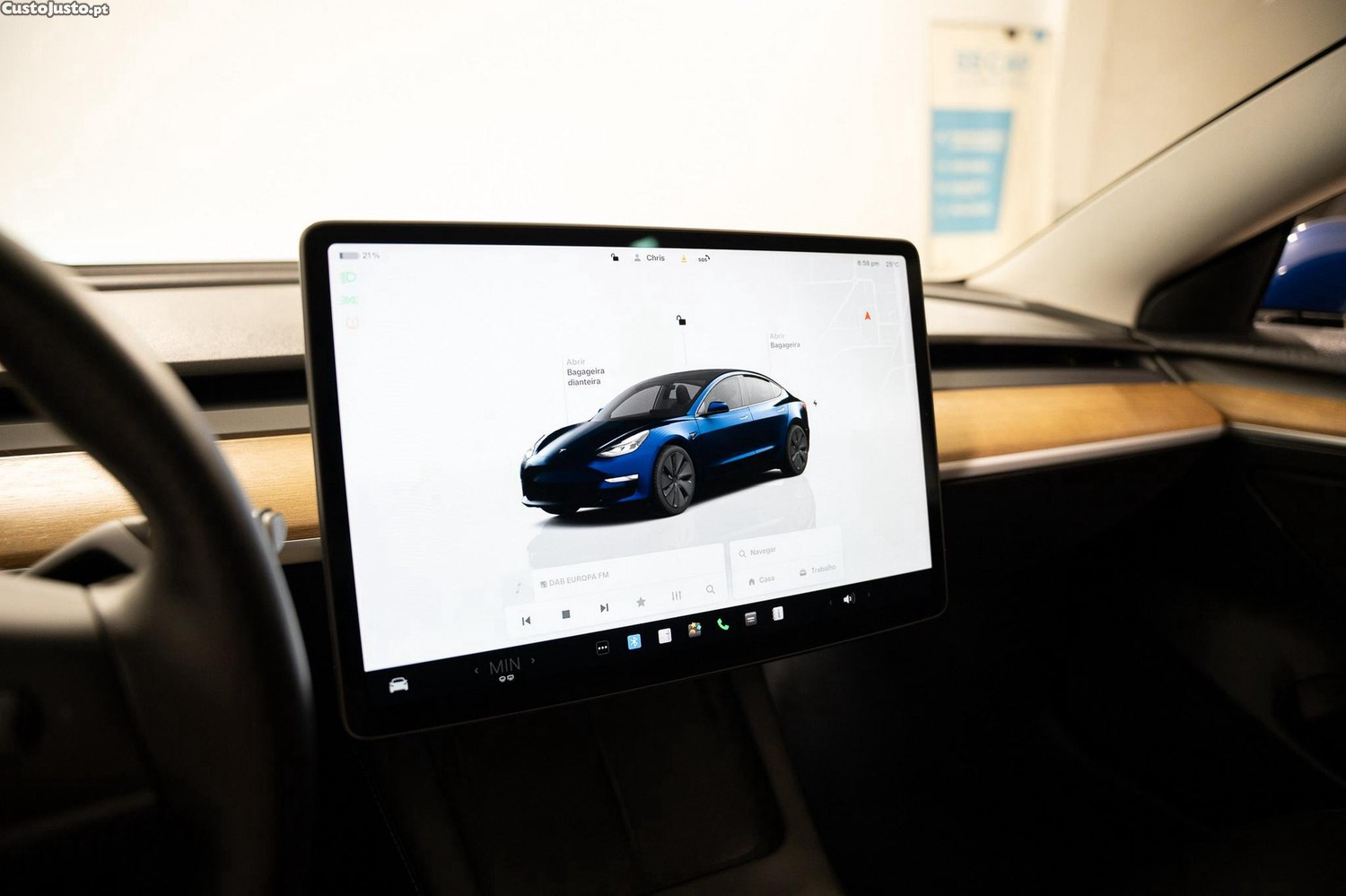 Tesla Model 3 Long-Range Dual Motor AWD — fotografia 13