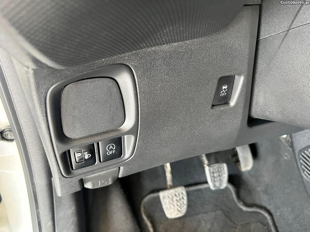 Citroën C1 1.0 VTi Feel S&S — fotografia 6