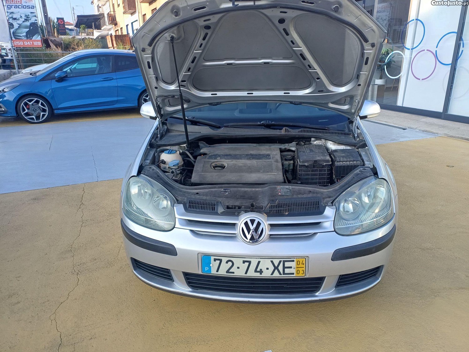 Volkswagen Golf () — fotografia 2