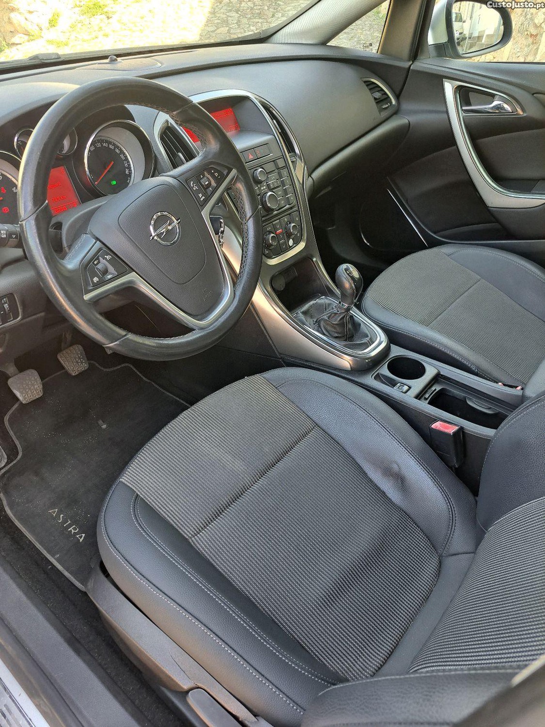 Opel Astra i — fotografia 7