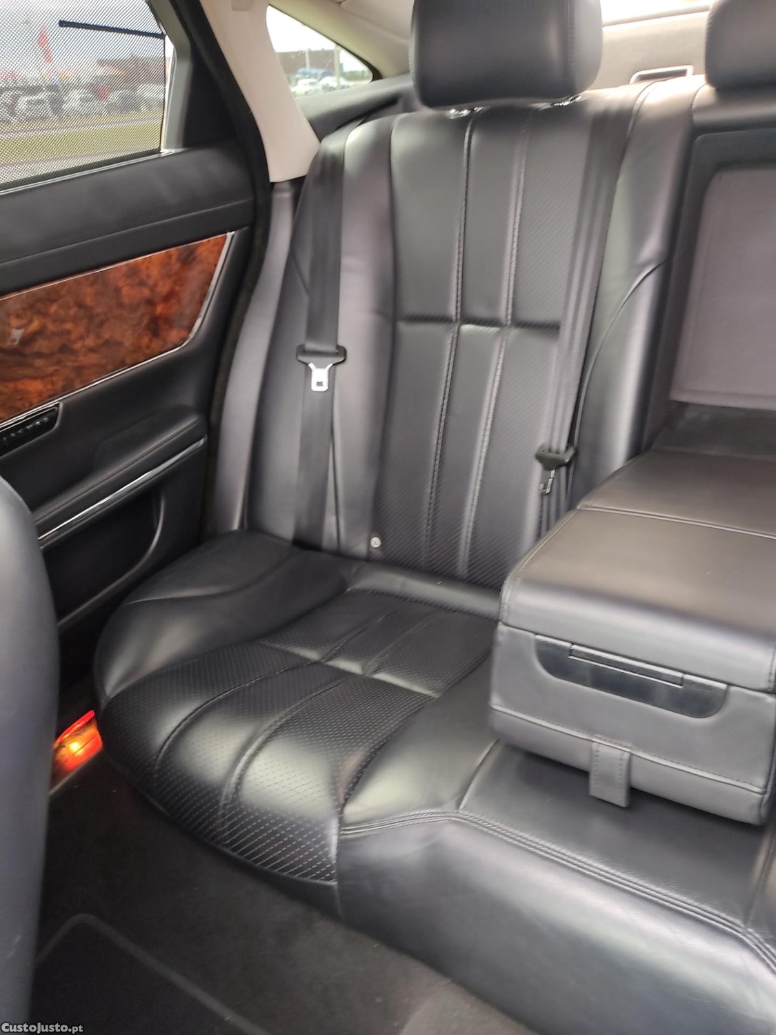Jaguar XJ único 3.0 D Biturbo aceito Vend Troc retoma carro mota autocaravana — fotografia 6