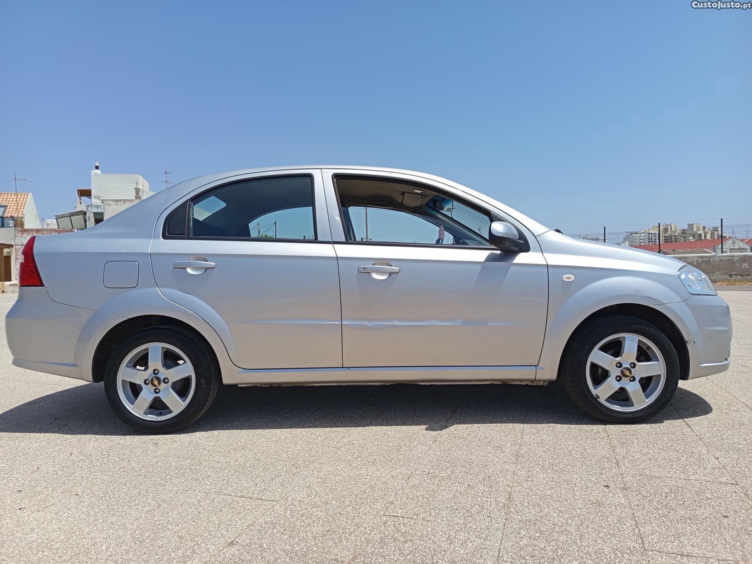 Chevrolet Aveo LT 1.4 94cv Ar Cond — fotografia 11