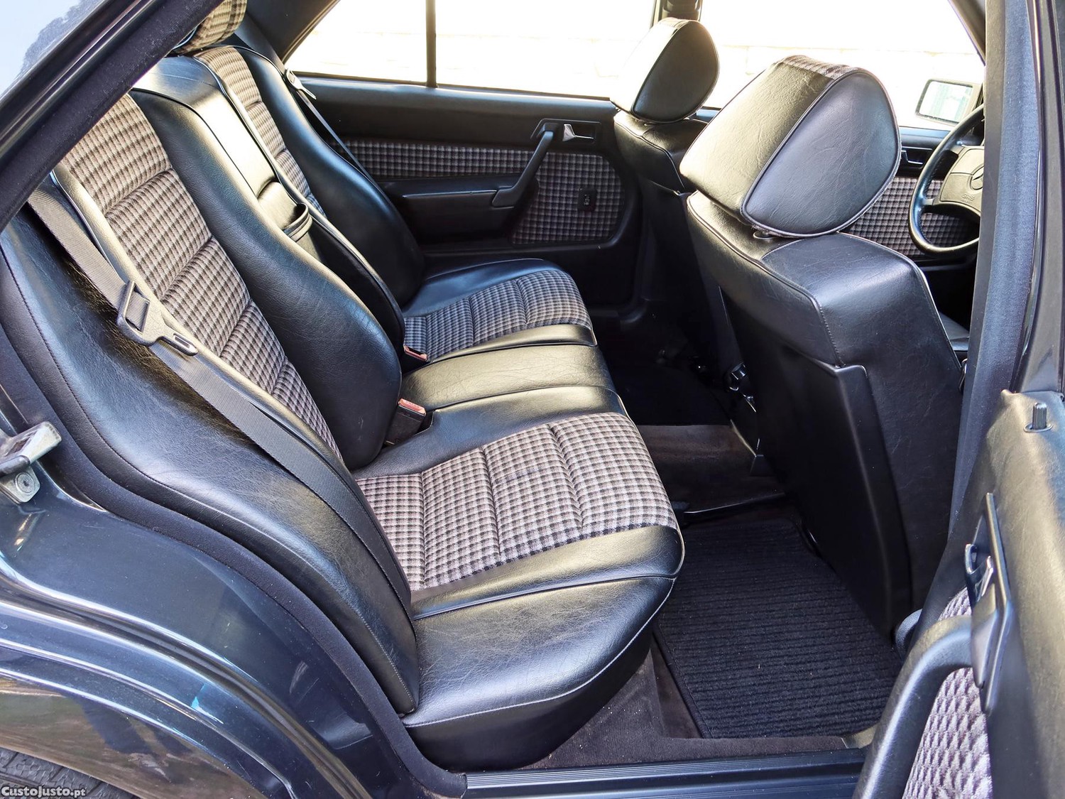 Mercedes-Benz 190 E 2.5-16 Evolution — fotografia 8
