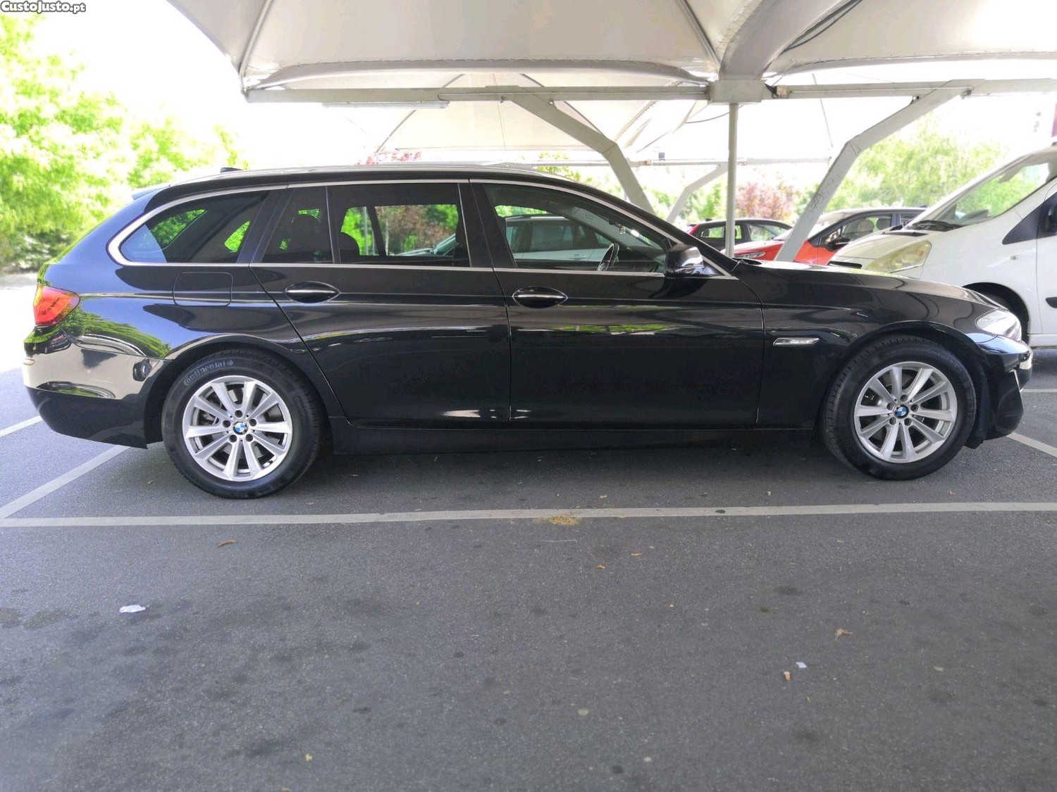 BMW 520 Luxury Line - 13 — photo 5