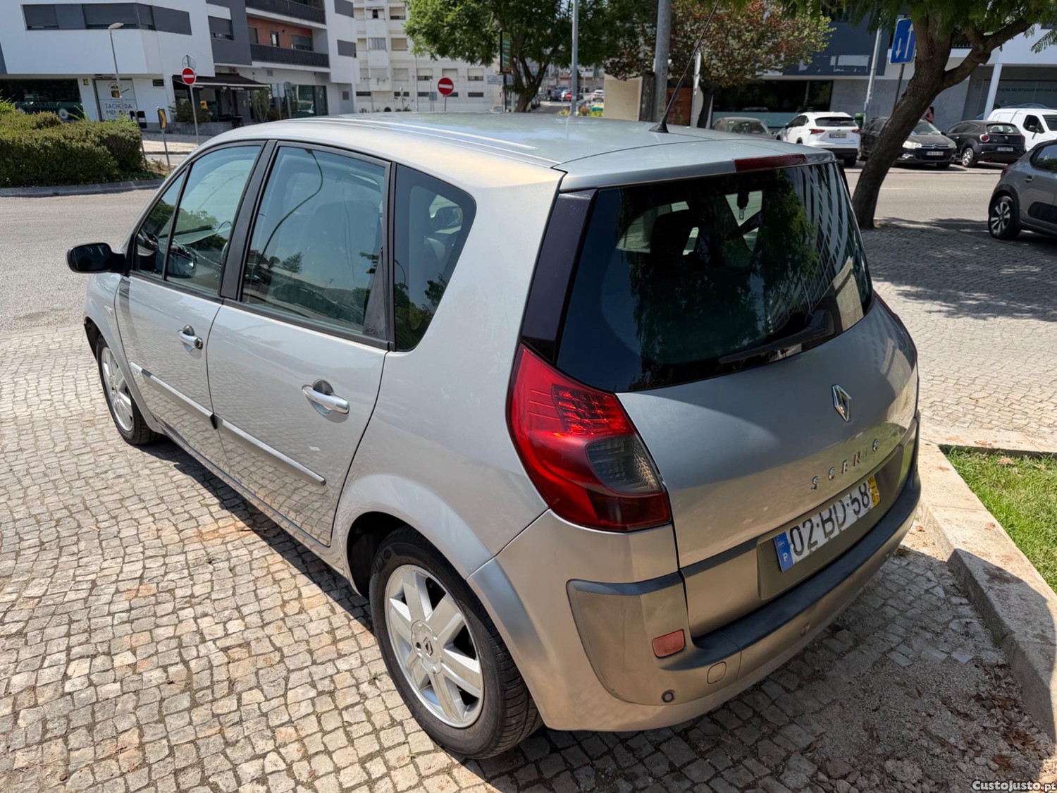 Renault Scénic 1.5 DCI DYNAMIQUE — fotografia 3