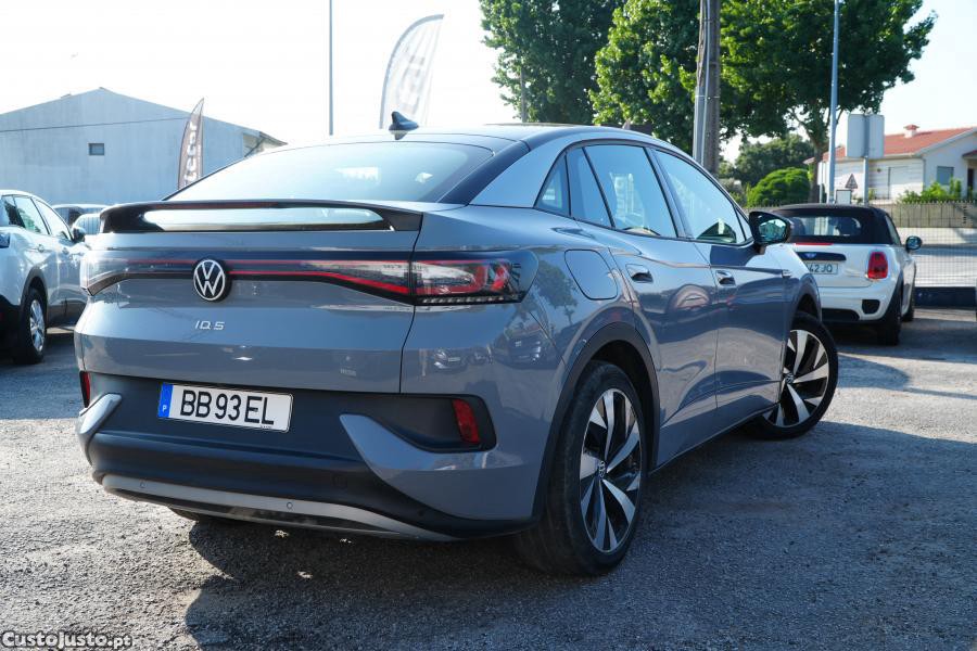 Volkswagen ID.5 77 kWh Pro Performan — fotografia 9