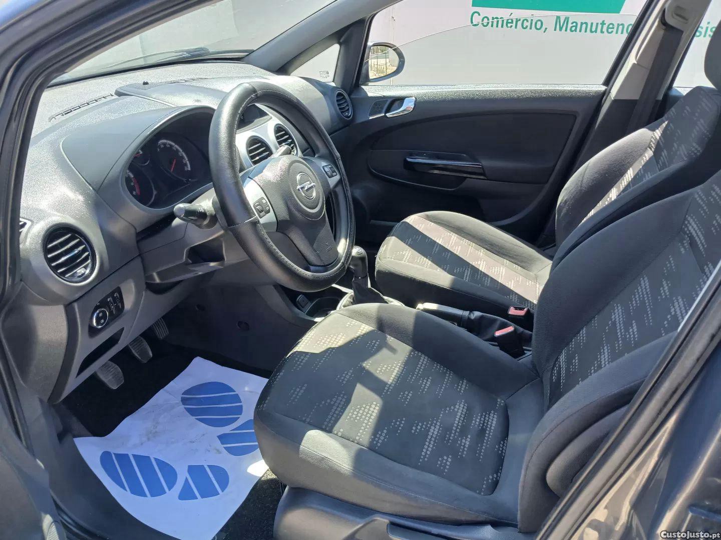Opel Corsa 1.2 enjoy — fotografia 13