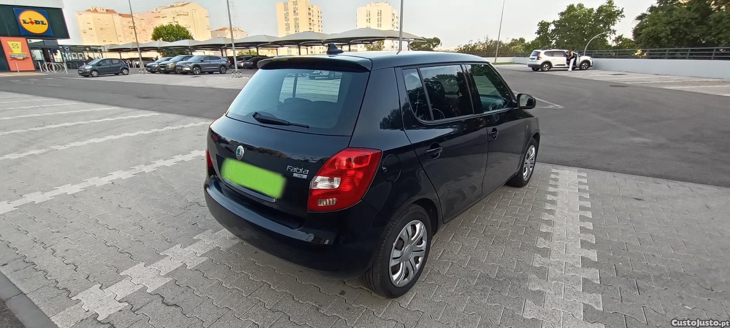 Skoda Fabia Style — fotografia 4