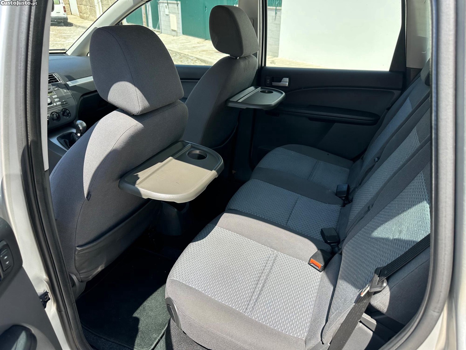 Ford C-Max 1.6 TDCI — fotografia 3