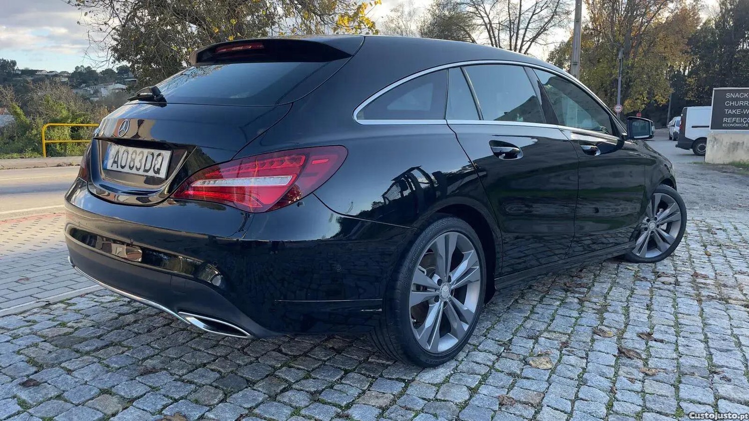 Mercedes-Benz CLA 200 d Urban Aut. — fotografia 8