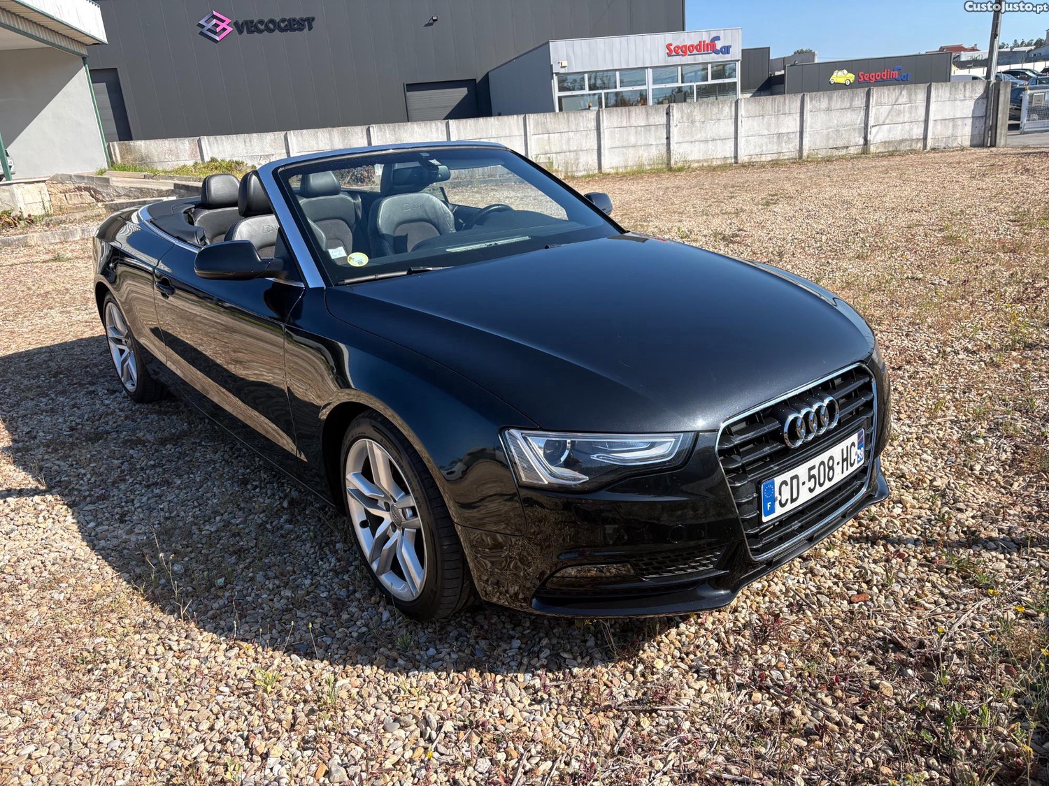 Audi A5 2.0 tdi SLINE — fotografia 4