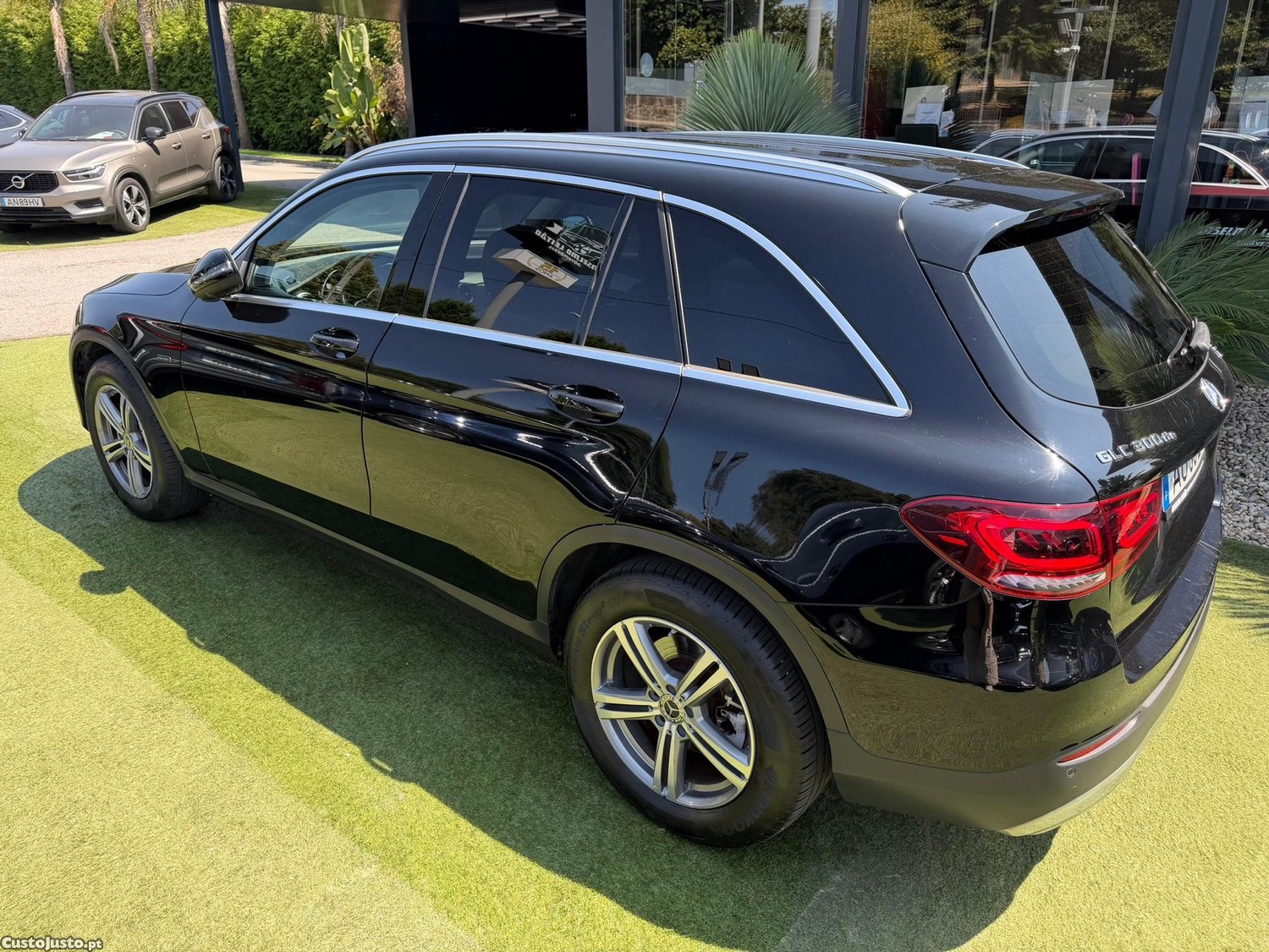 Mercedes-Benz GLC 300 de 4Matic — fotografia 17