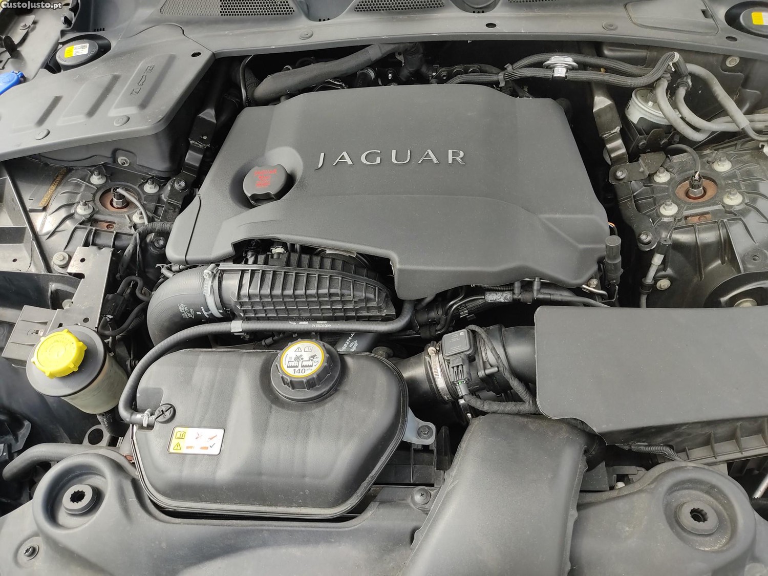 Jaguar XJ único 3.0 D Biturbo aceito Vend Troc retoma carro mota autocaravana — fotografia 4