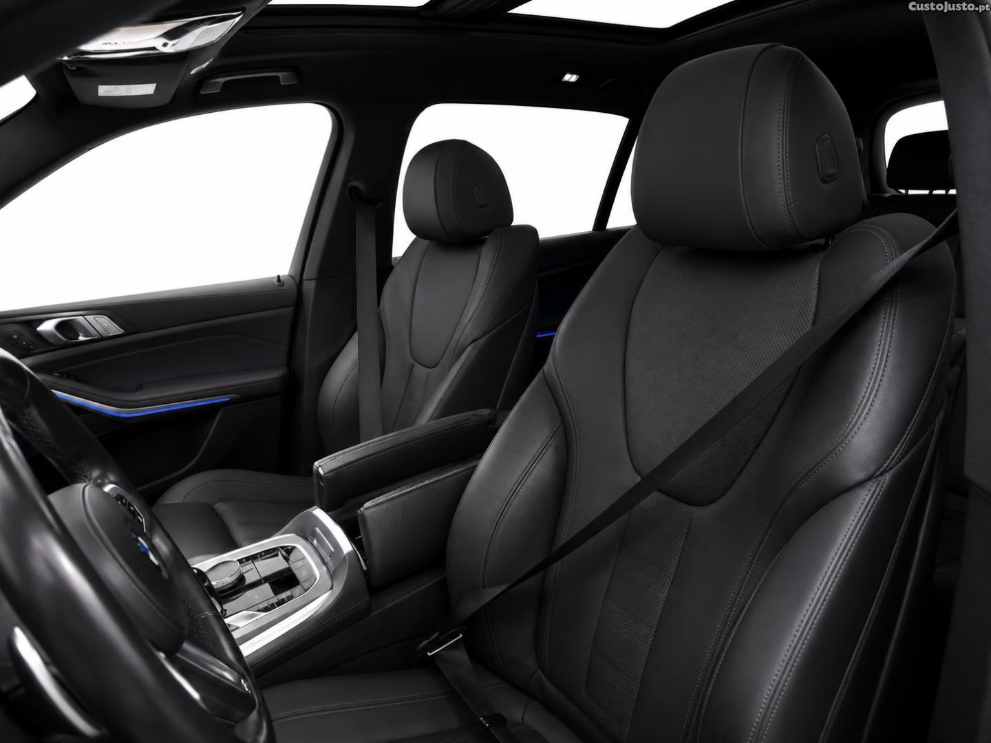 BMW X7 40D XDRIVE PACK M (AUTO) — fotografia 4