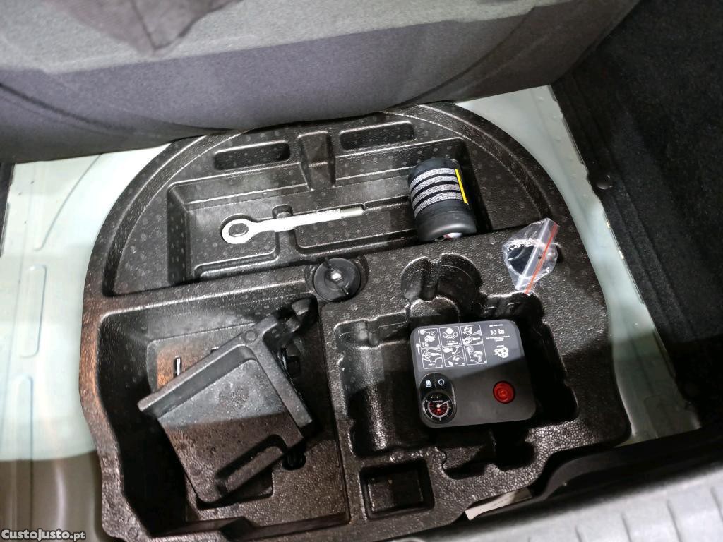 Fiat Tipo 1.3 M-Jet Life — fotografia 13