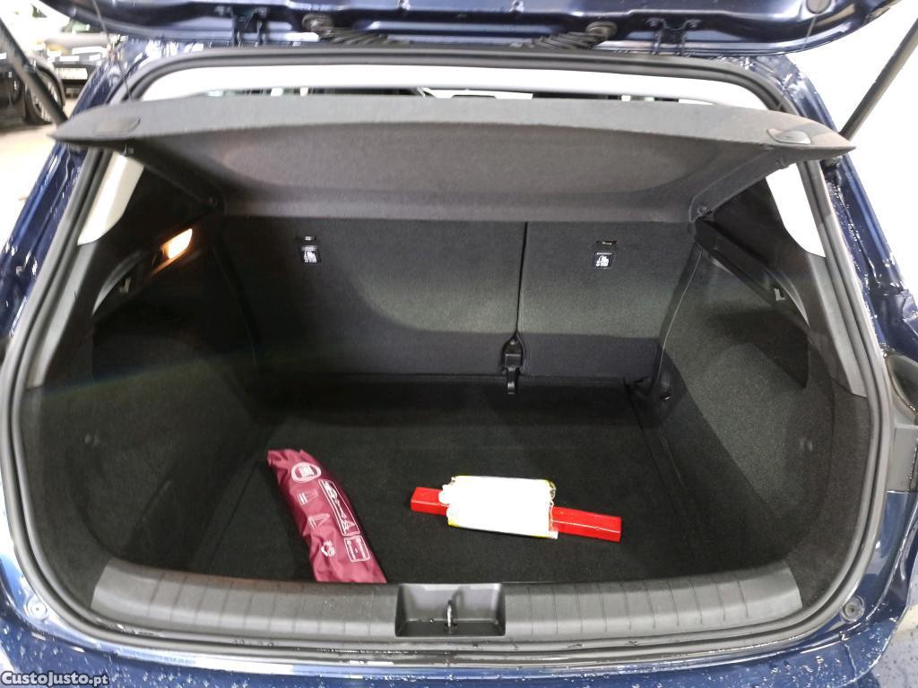 Fiat Tipo 1.3 M-Jet Life — fotografia 21