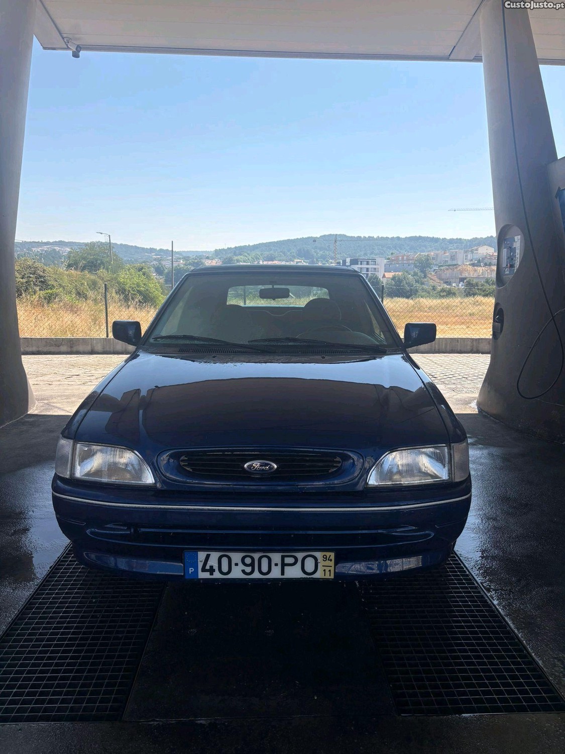 Ford Escort Cabrio 1.6 — fotografia 2