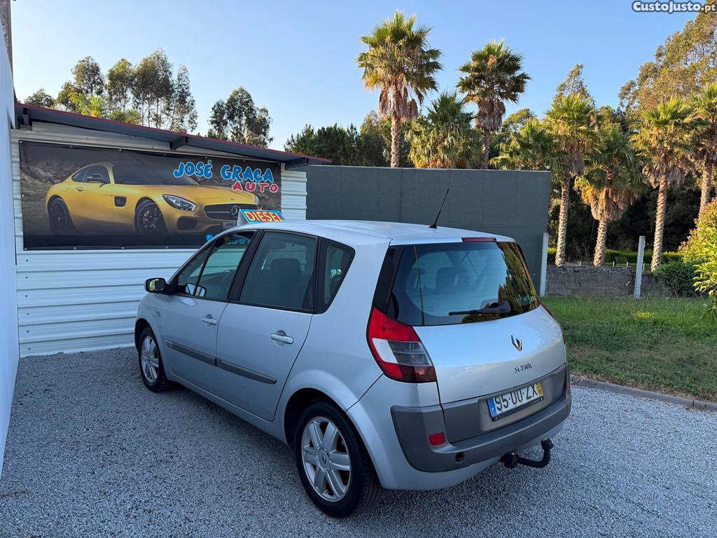 Renault Scénic 1.5Dci 82cv 05/2005 — fotografia 10