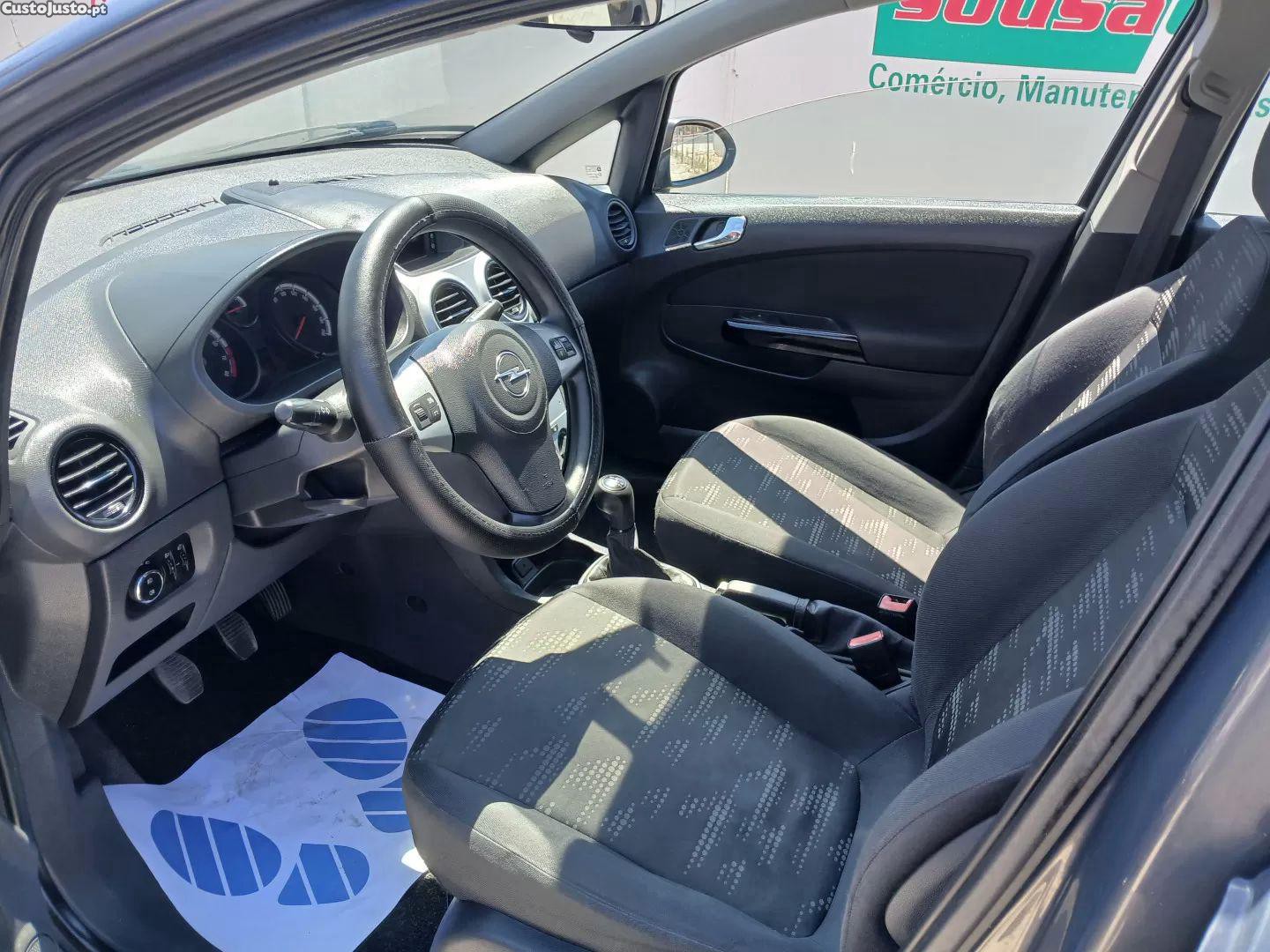Opel Corsa 1.2 enjoy — fotografia 11