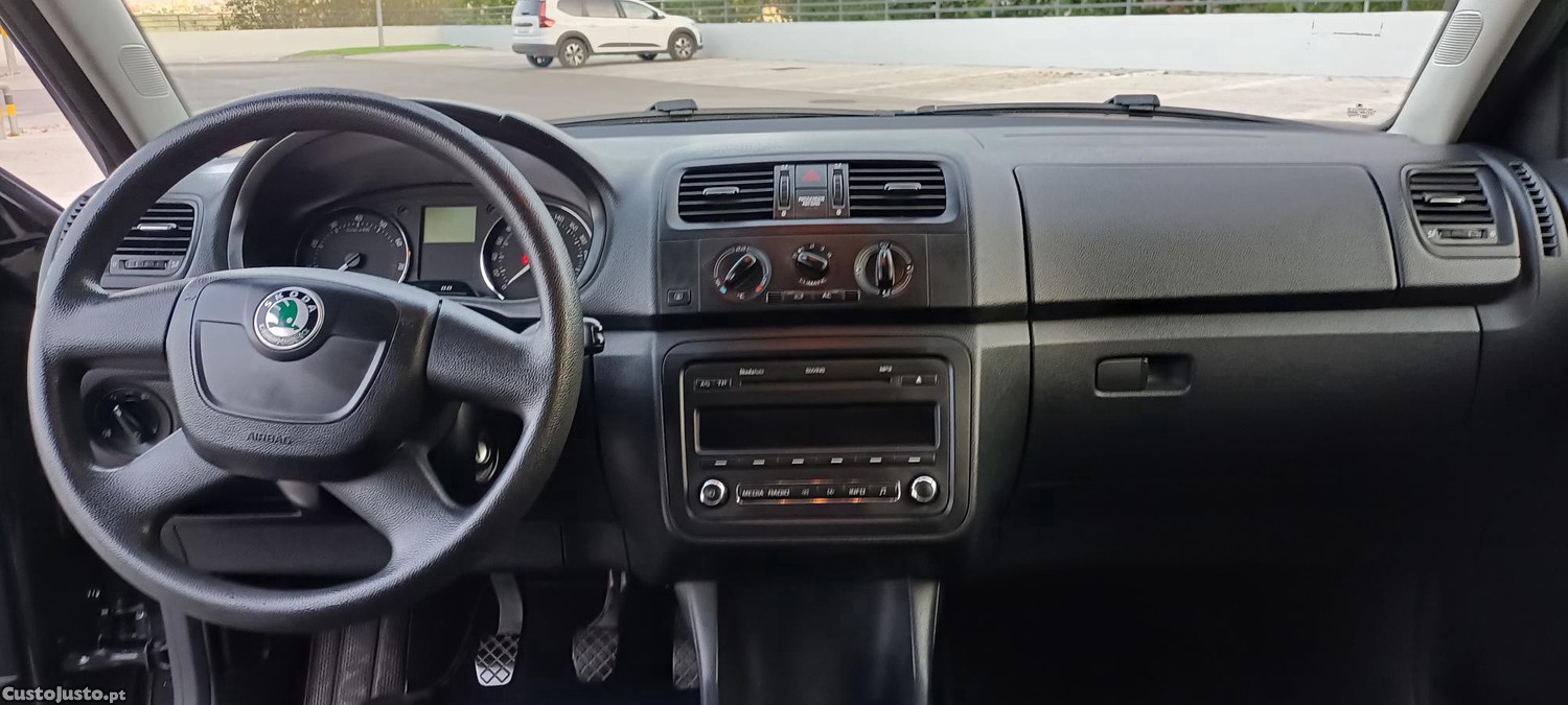 Skoda Fabia Style — fotografia 7