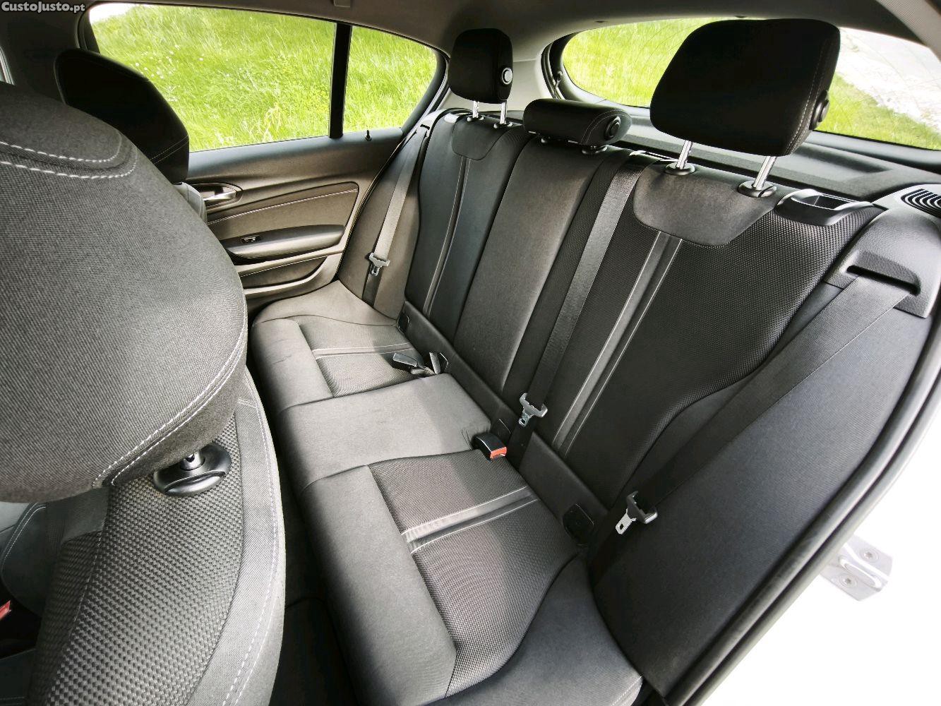 BMW 116 D Efficient Dynamics Sport Line — fotografia 5