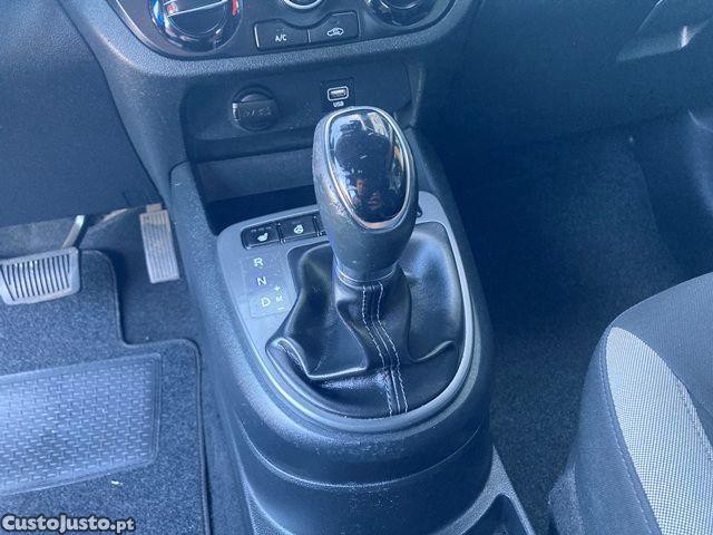 Hyundai i10 1.0 Auto Style — fotografia 8