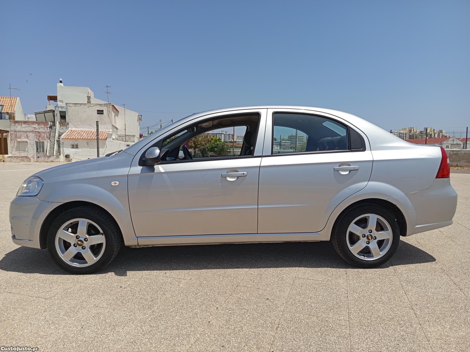 Chevrolet Aveo LT 1.4 94cv Ar Cond — fotografia 8