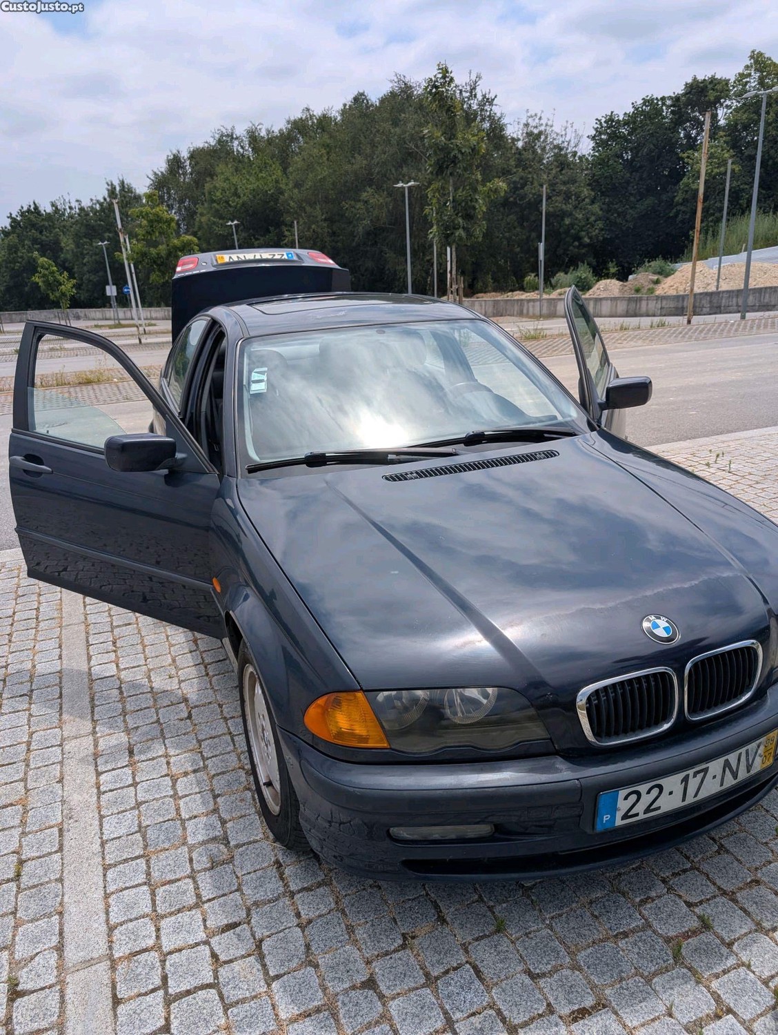 BMW 320 D — fotografia 5