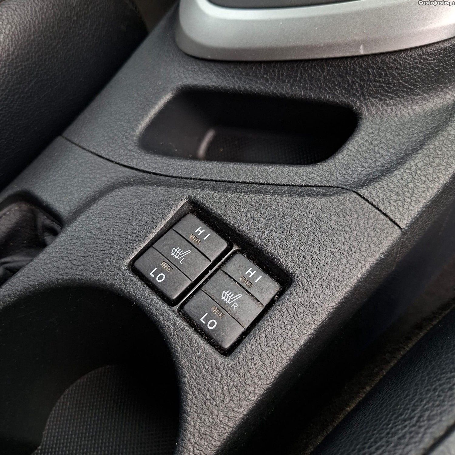 Toyota Auris 1.8 HSD Exclusive — fotografia 6