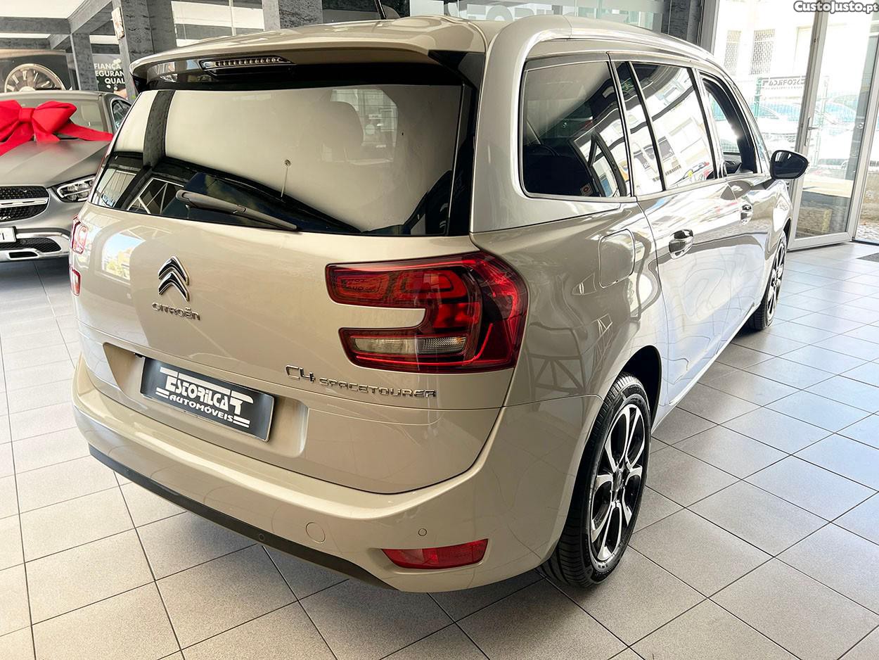 Citroën C4 Spacetourer 1.5 BlueHDi Feel — fotografia 22