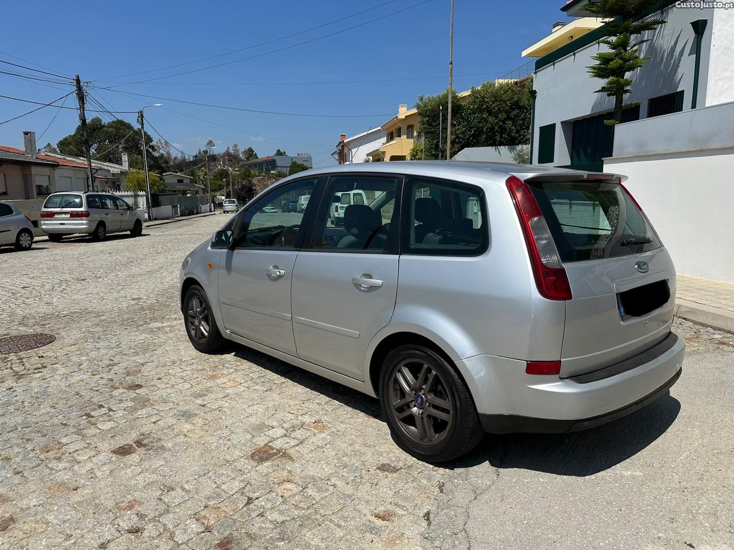 Ford C-Max 1.6 TDCI — fotografia 8