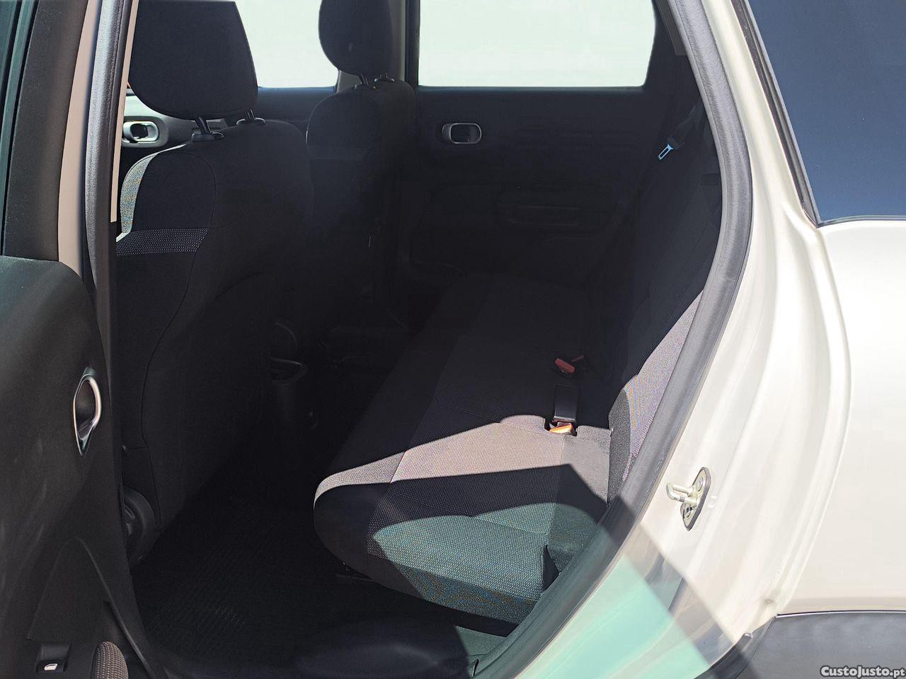 Citroën C3 1.2 PureTech Feel — fotografia 3