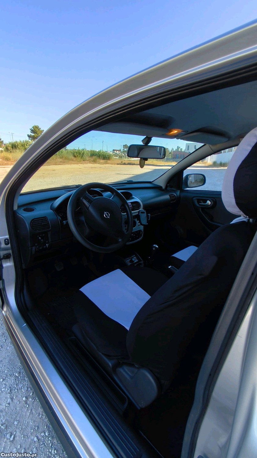 Opel Corsa C 1.7 TDI — fotografia 7