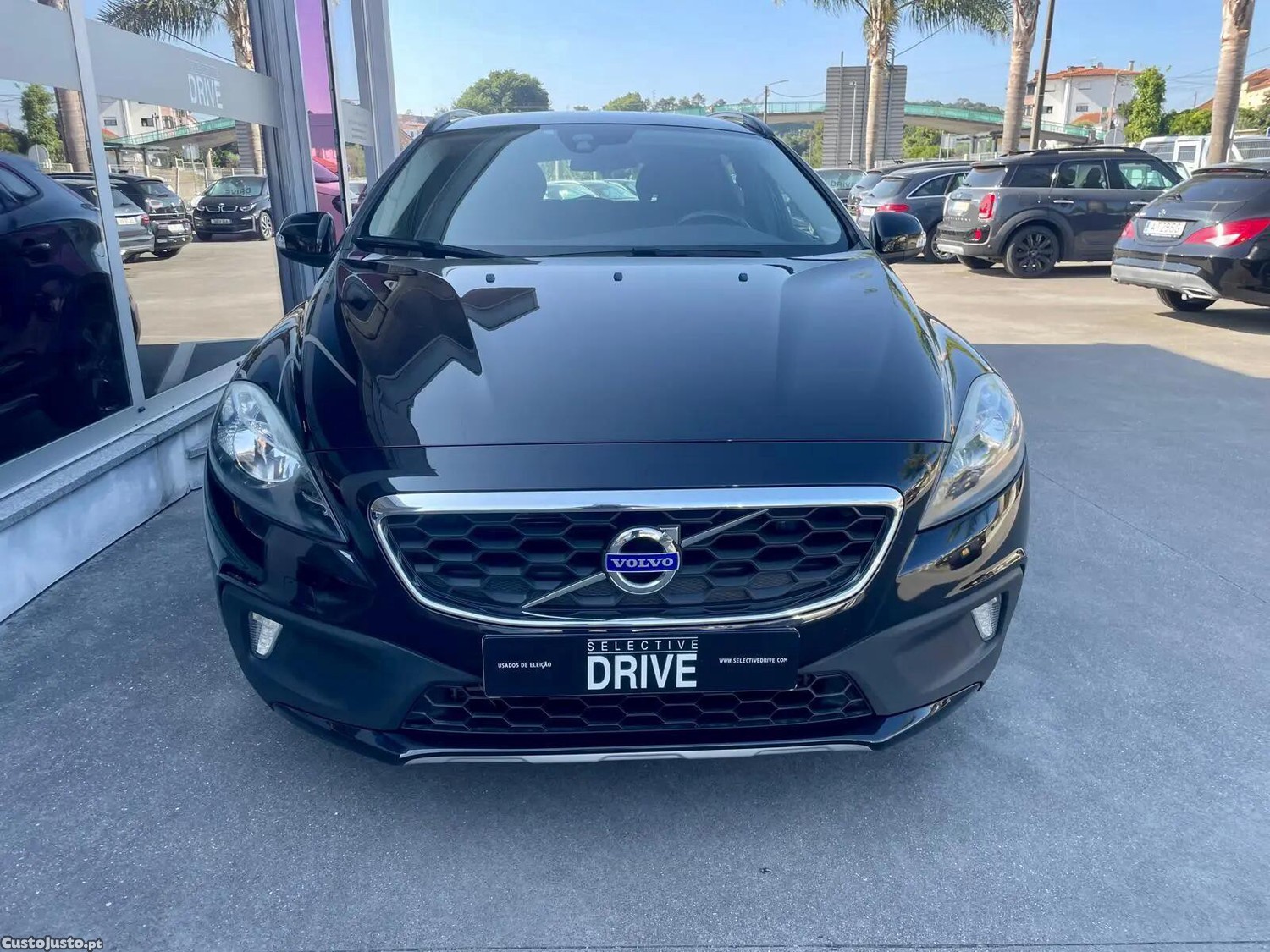 Volvo V40 1.6 D2 Momentum — fotografia 12