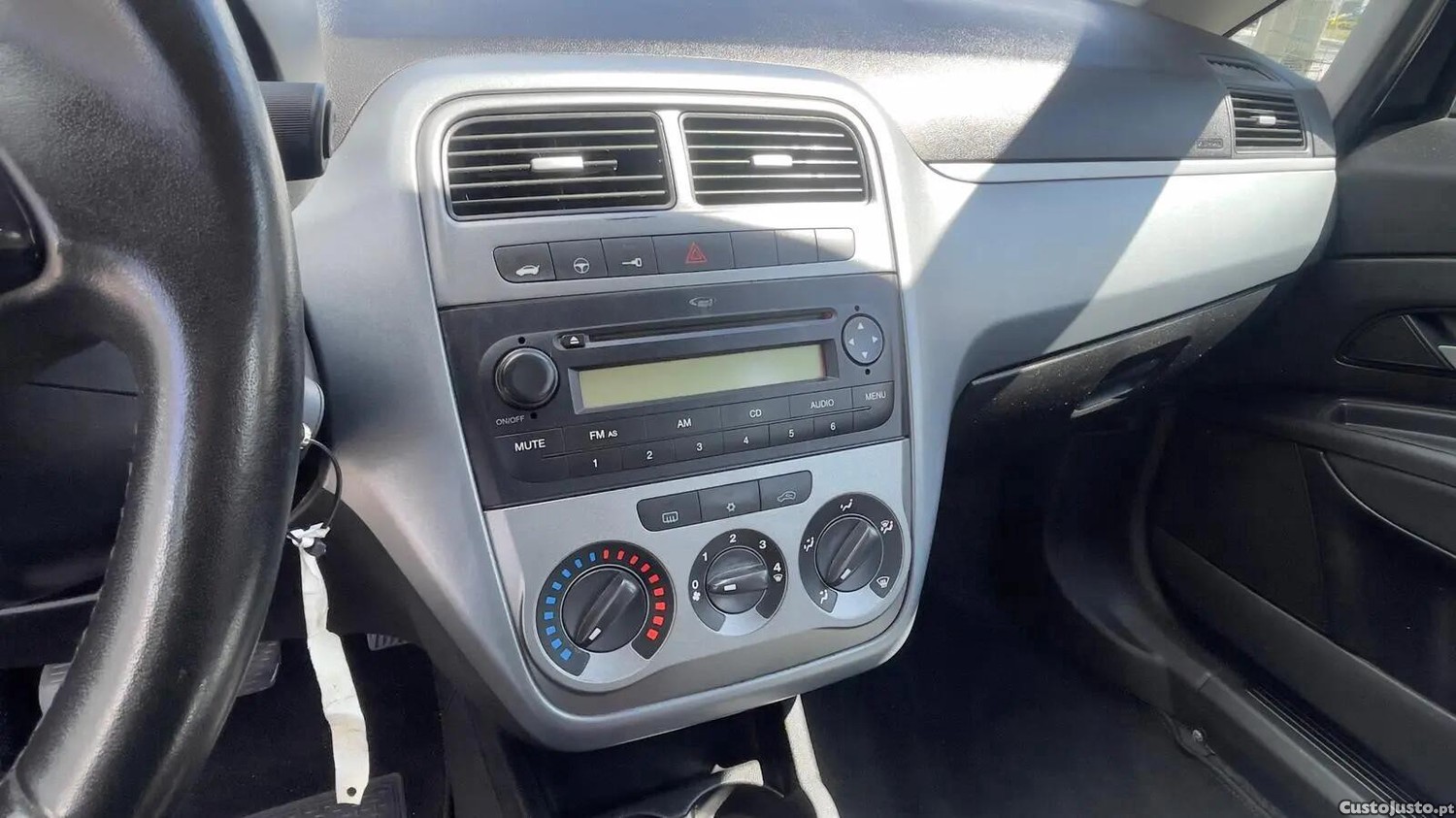 Fiat Grande Punto 1.3 M-Jet Active — fotografia 5