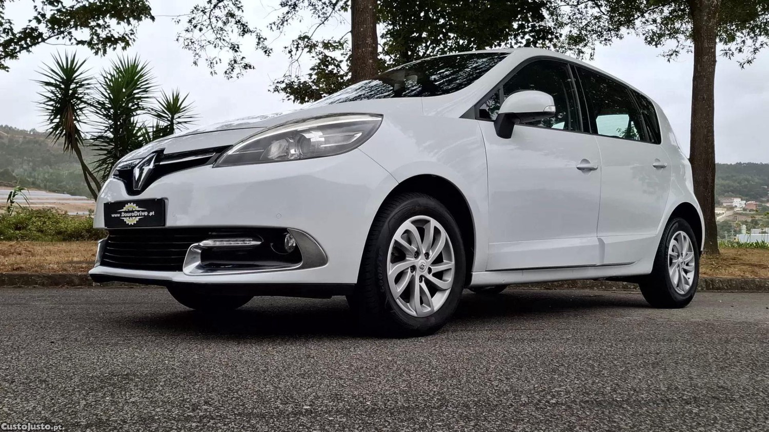 Renault Mégane 1.5dci limited — fotografia 17