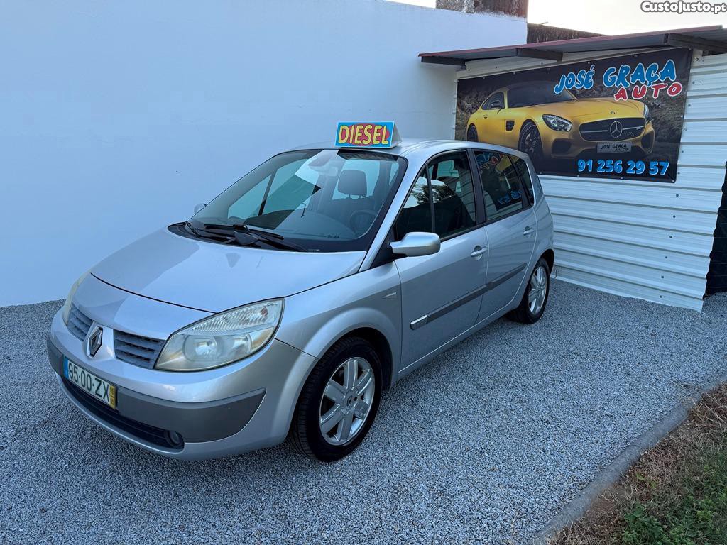 Renault Scénic 1.5Dci 82cv 05/2005 — fotografia 11