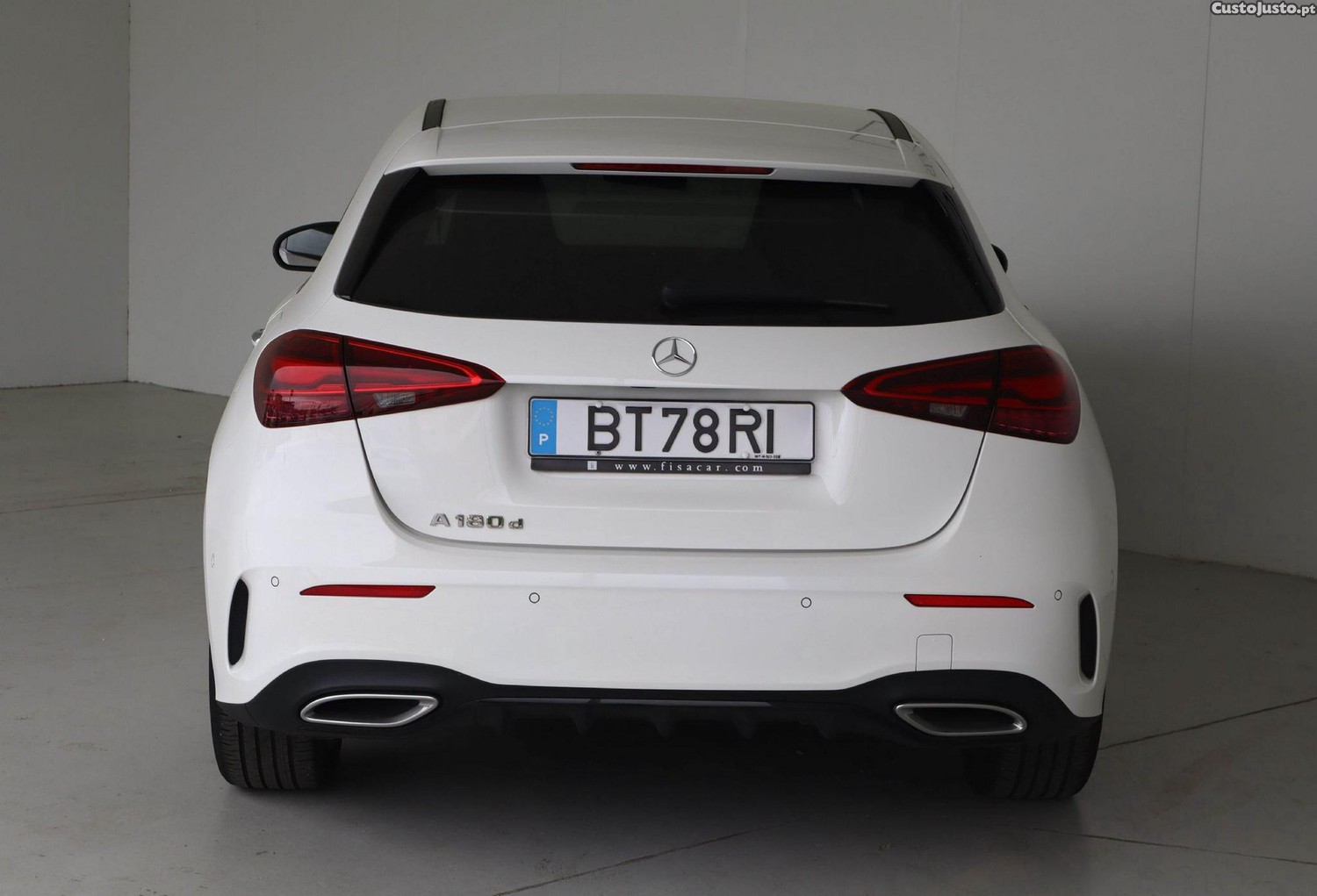 Mercedes-Benz A 180 d — fotografia 25