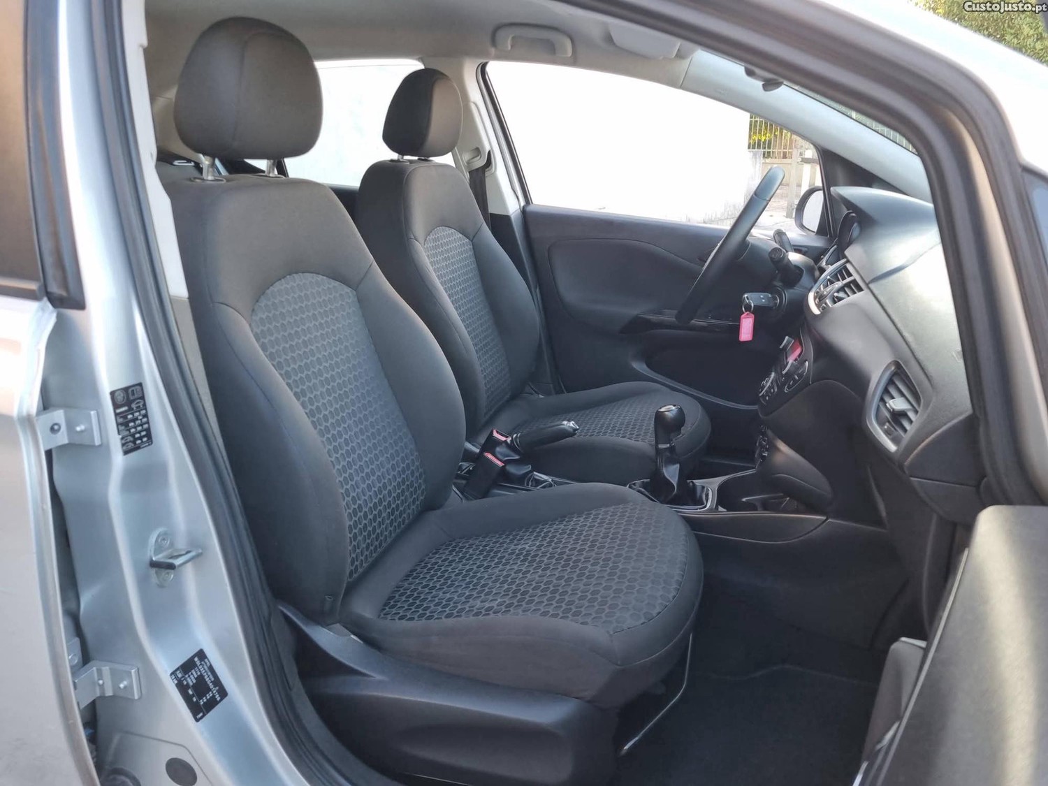 Opel Corsa 1.3 cdti muito novonacional — fotografia 3