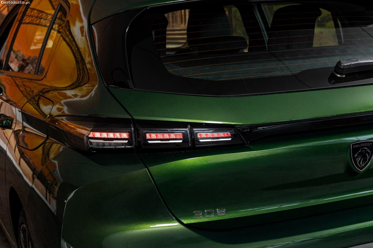 Peugeot 308 1.6 Hybrid Active Pack e-EAT8 — fotografia 15