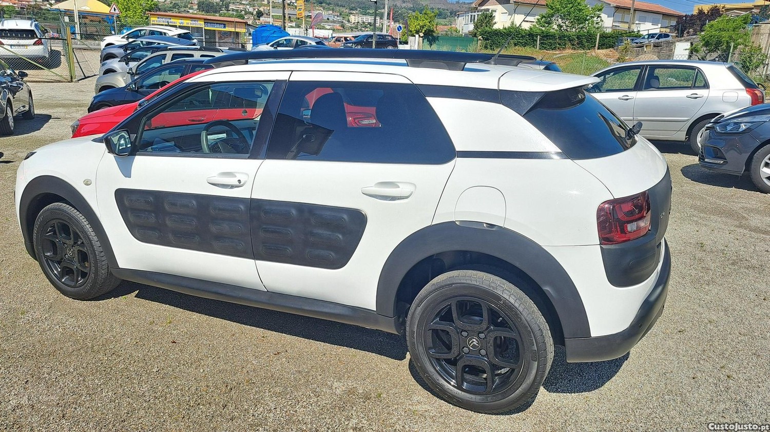 Citroën C4 Cactus 1.6 BlueHDi CooComfort - 16 — photo 4