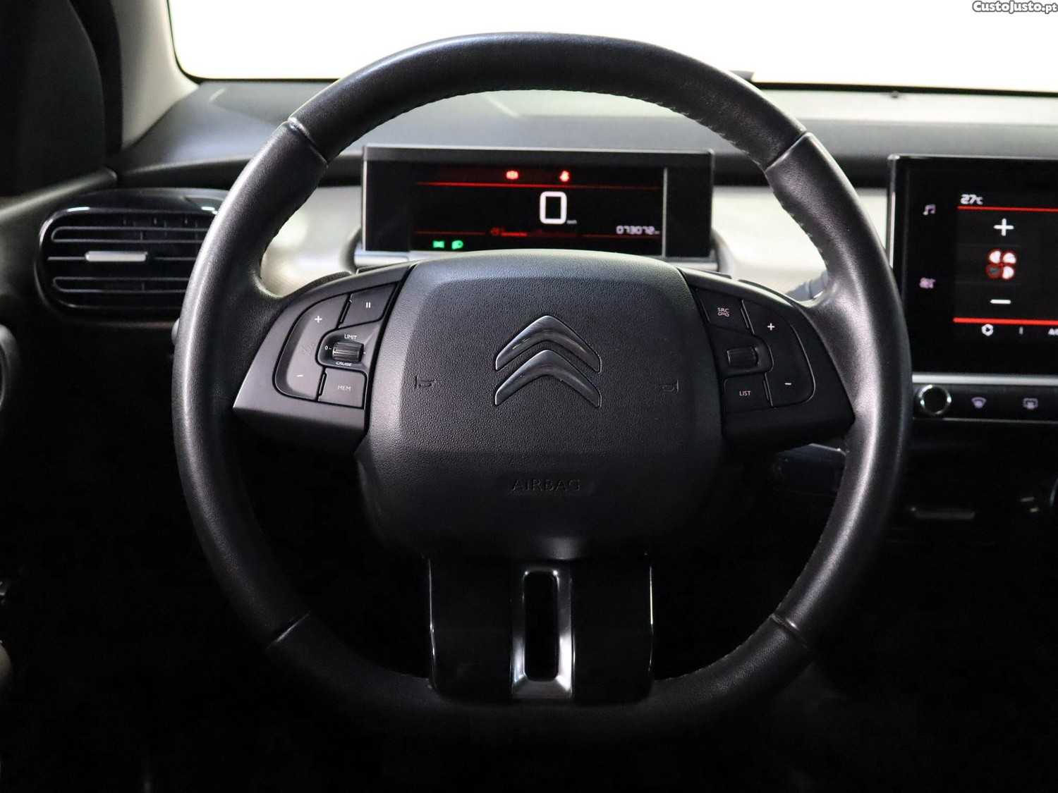 Citroën C4 Cactus 1.5 BlueHDi Shine — fotografia 9