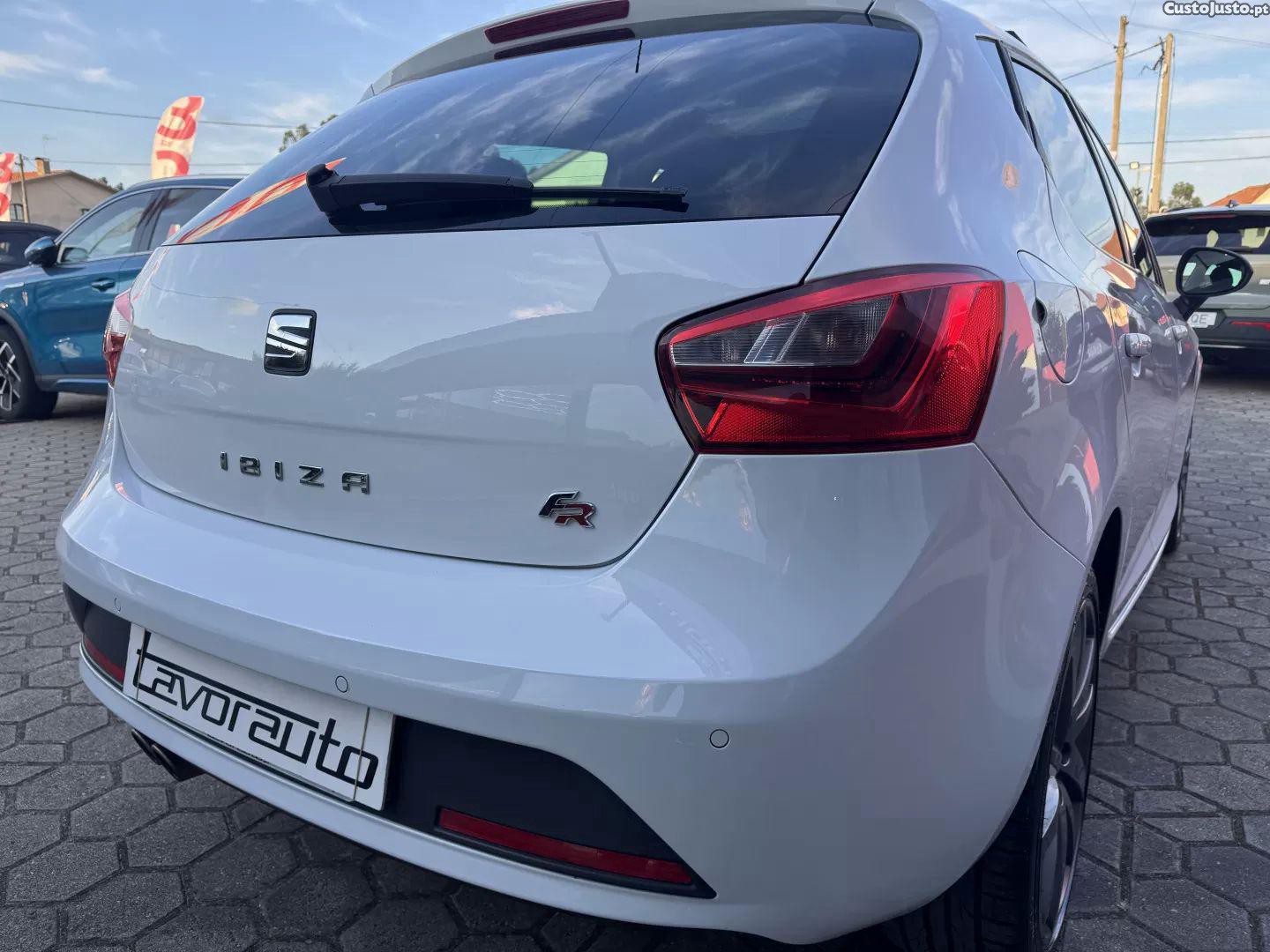 SEAT Ibiza 1.6 tdi fr — fotografia 3