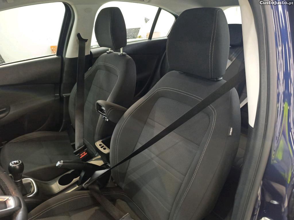 Fiat Tipo 1.3 M-Jet Life — fotografia 20