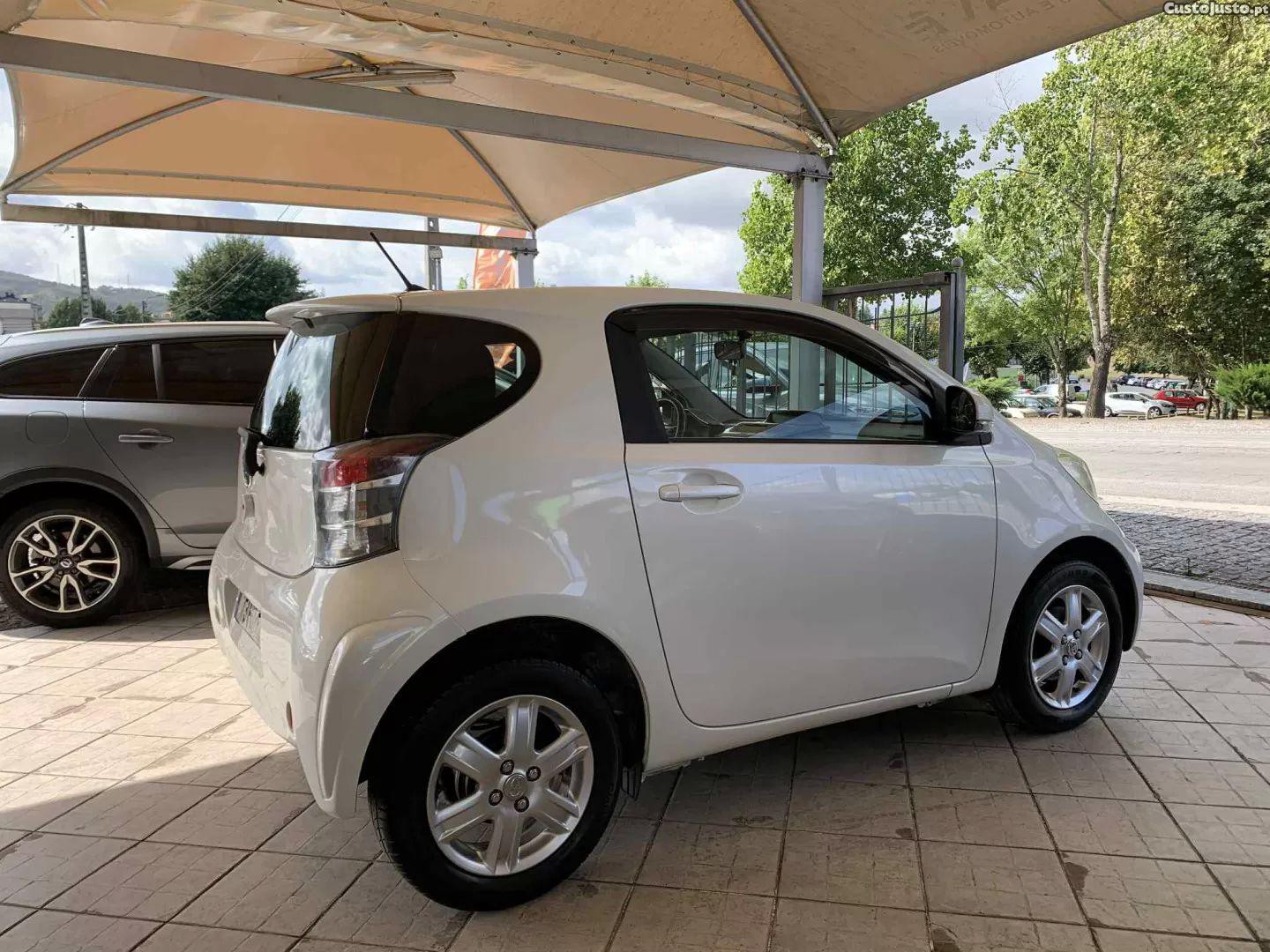 Toyota iQ 1.0 vvt-i — fotografia 15
