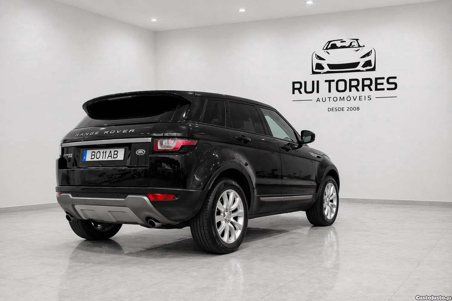 Land Rover Evoque 2.0 TD4 PURE — fotografia 2